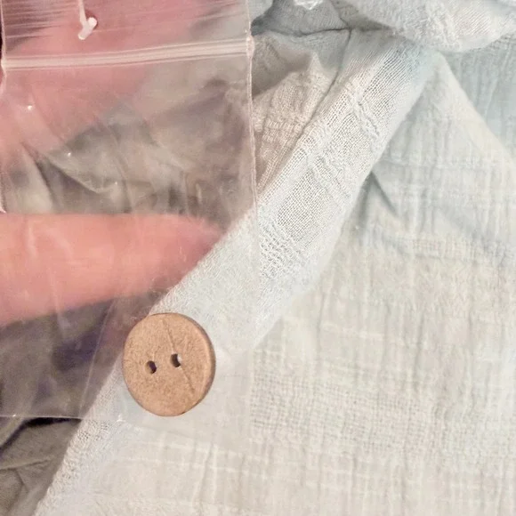 Promesa Crop Top Women Small Sea Foam Green NWT Tie Front Gauze Long Sleeve Boho - Picture 8 of 11